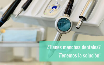 Cómo Eliminar las manchas dentales con spray de bicarbonato